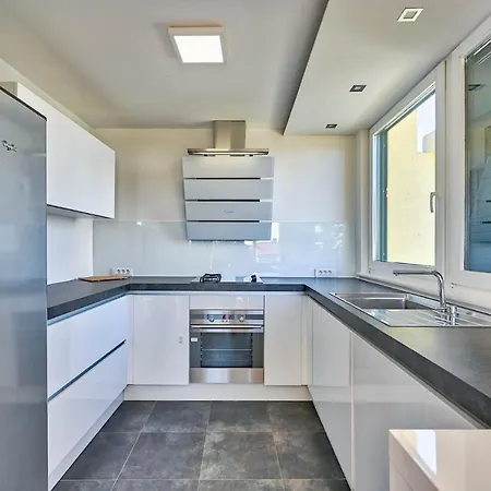 Vila Oscar Zadar